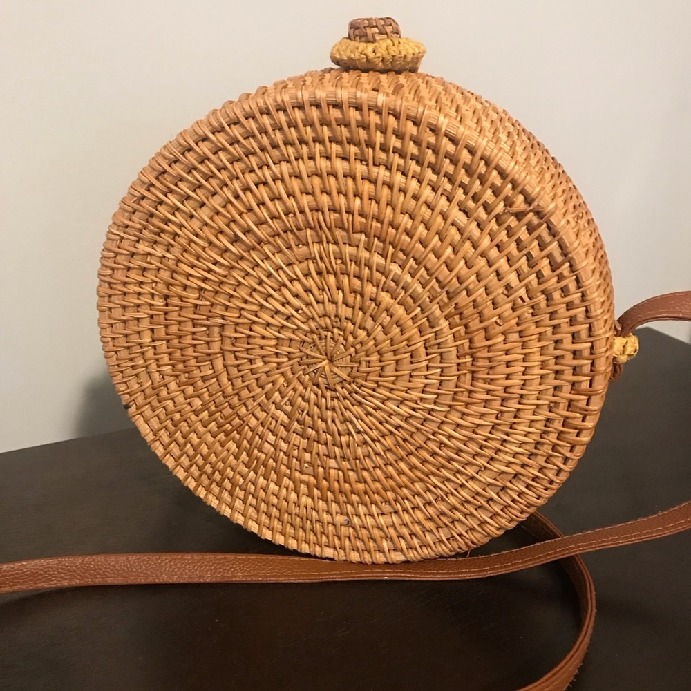 Round Rattan Woven Crossbody Purse Gem